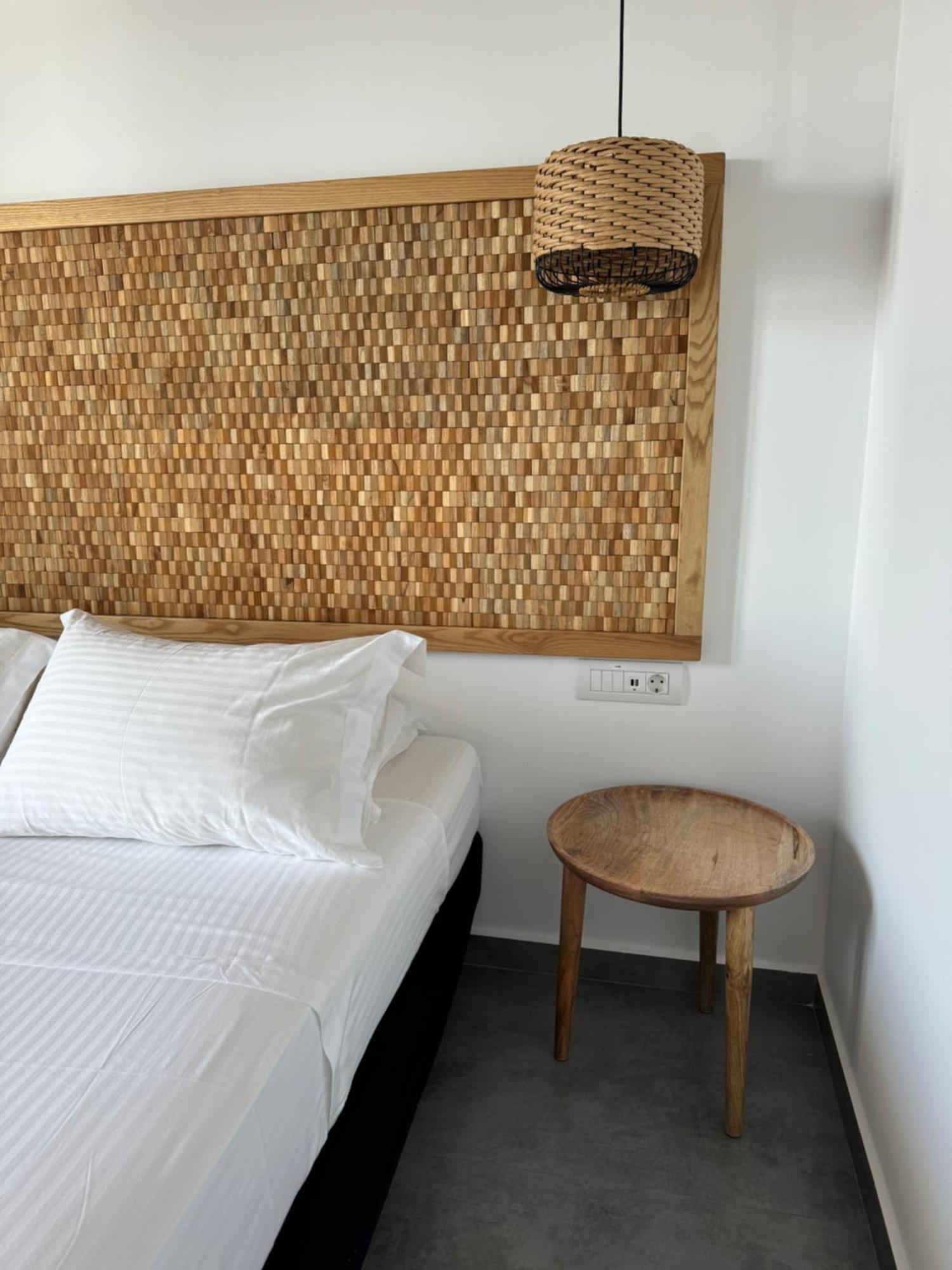Parian Village Beach Hotel - Adults Only Páros Quarto foto